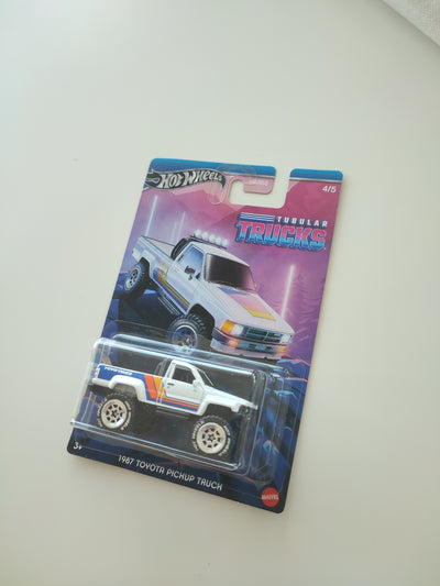 Hot Wheels Tubular Trucks 1987 Toyota Pickup Truck