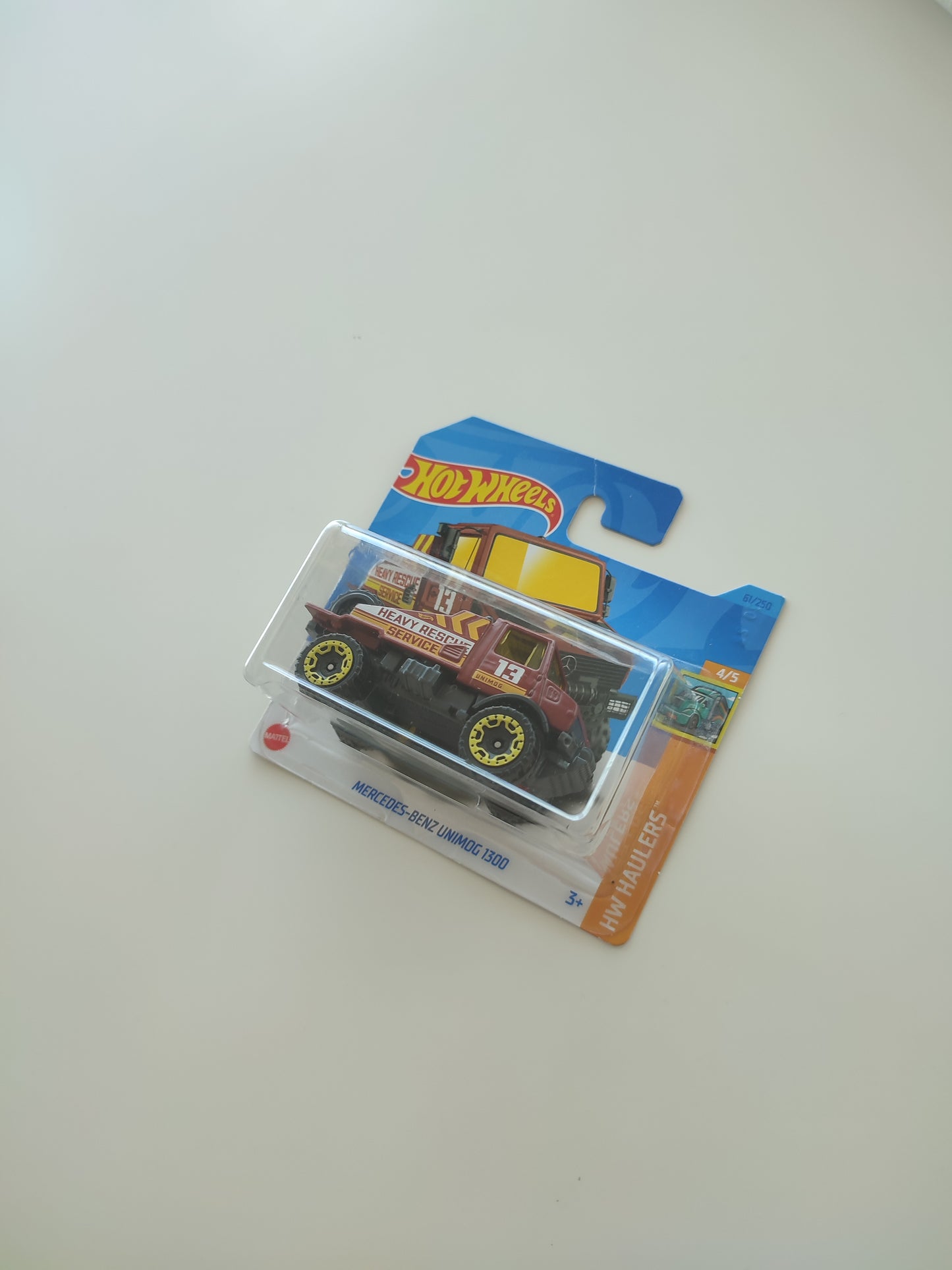 Hot Wheels Regular - Mercedes-Benz Unimog 1300L (61/250)