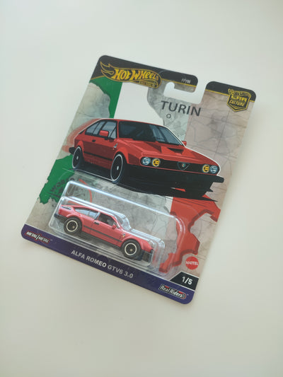 Hot Wheels Premium/Car Culture Alfa Romeo GTV6 3.0