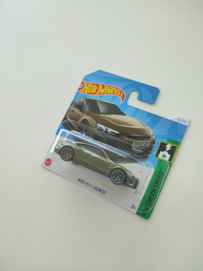 Hot Wheels Regular - Audi RS E-Tron GT (36/250, Yeşil)